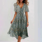 Yara - Robe Florale Élégante