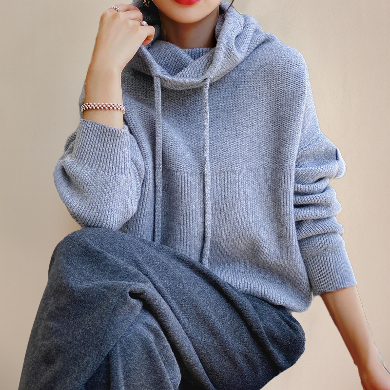 Lynn | Pull à Capuche Douillet